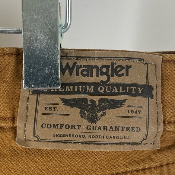 Wrangler Pants Men's 38x30 Brown Regular Straight Fit Stretch Denim Camel - Picture 4 of 8